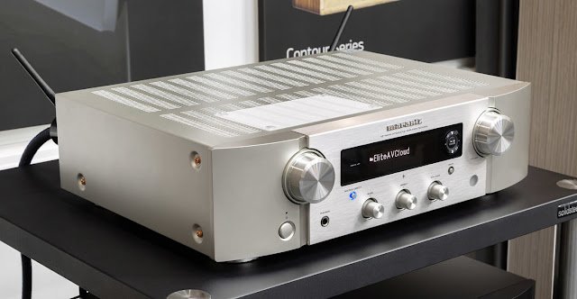 front view of Marantz PM7000N amplifier Review