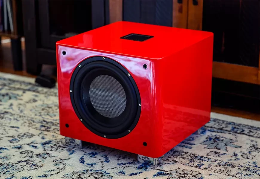 Side and front view of REL T/9x SE Subwoofer.