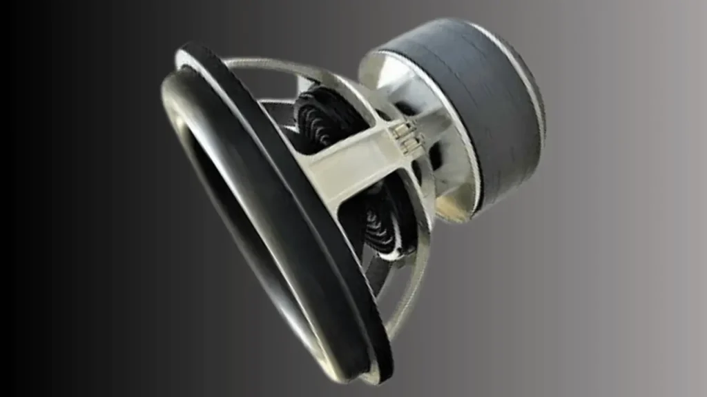 A closer look ot 18 inch Subwoofer